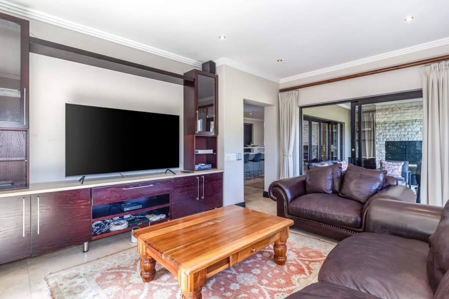 4 Bedroom Property for Sale in Pearl Valley at Val de Vie Western Cape